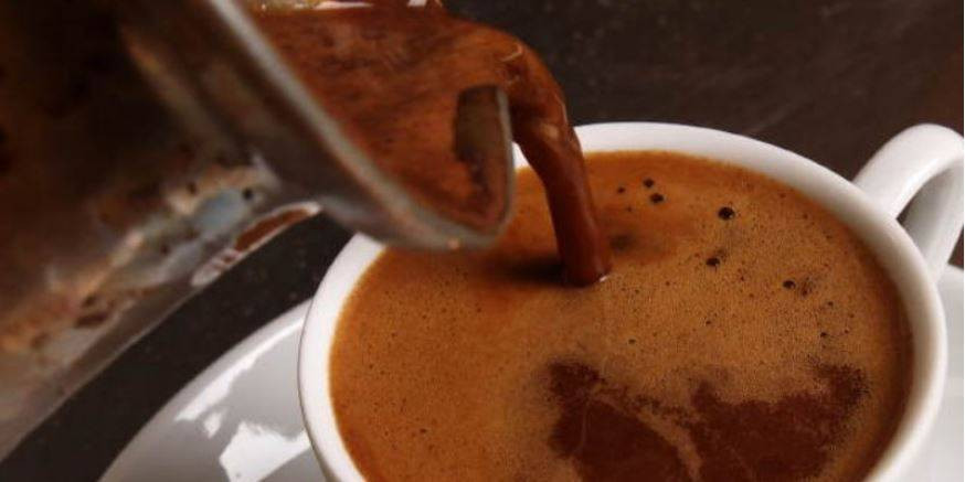 Zayıflamak isteyenlere mucize karışım! Türk kahvesinin içine 1 kaşık atın tığ gibi incelin - Resim: 36